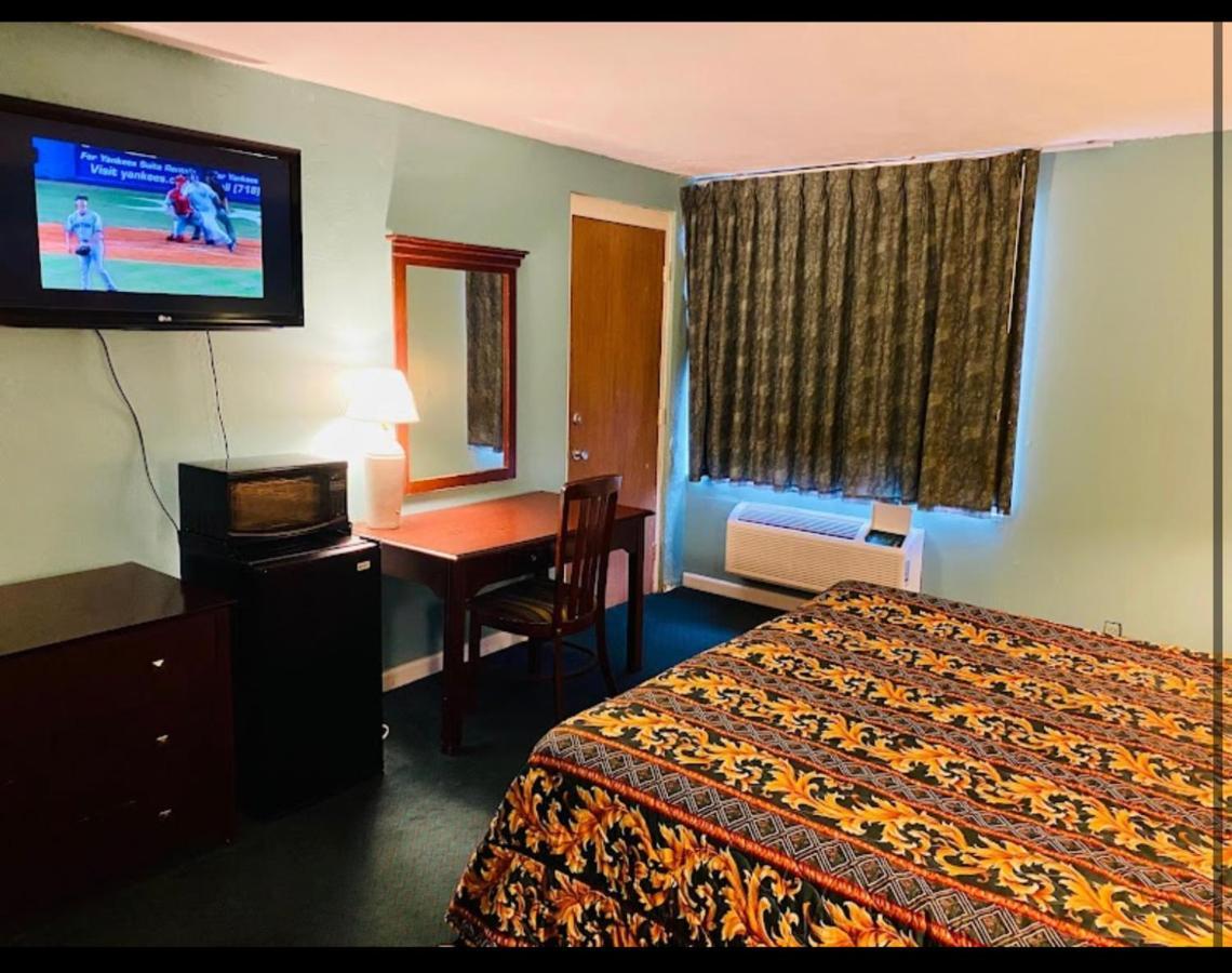 Economy Inn Of Greenville, Near Ecu Health Center Eksteriør bilde